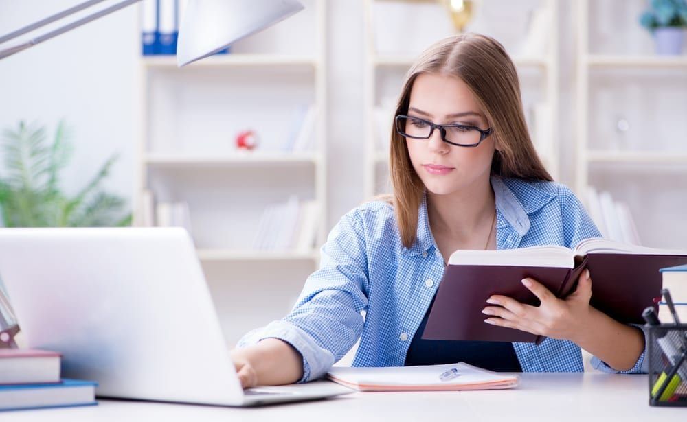 Bạn có biết top 10 trung tâm học tiếng Anh online cho người đi làm tốt nhất hiện nay