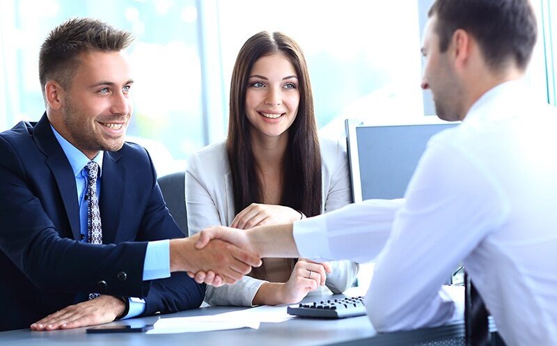 Những mẫu câu tiếng Anh giao tiếp trong kinh doanh dành cho team sale