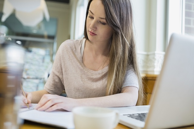 Học tiếng Anh giao tiếp với người nước ngoài online qua kênh nào thì hiệu quả? Học tiếng Anh giao tiếp với người nước ngoài online qua kênh nào thì hiệu quả?