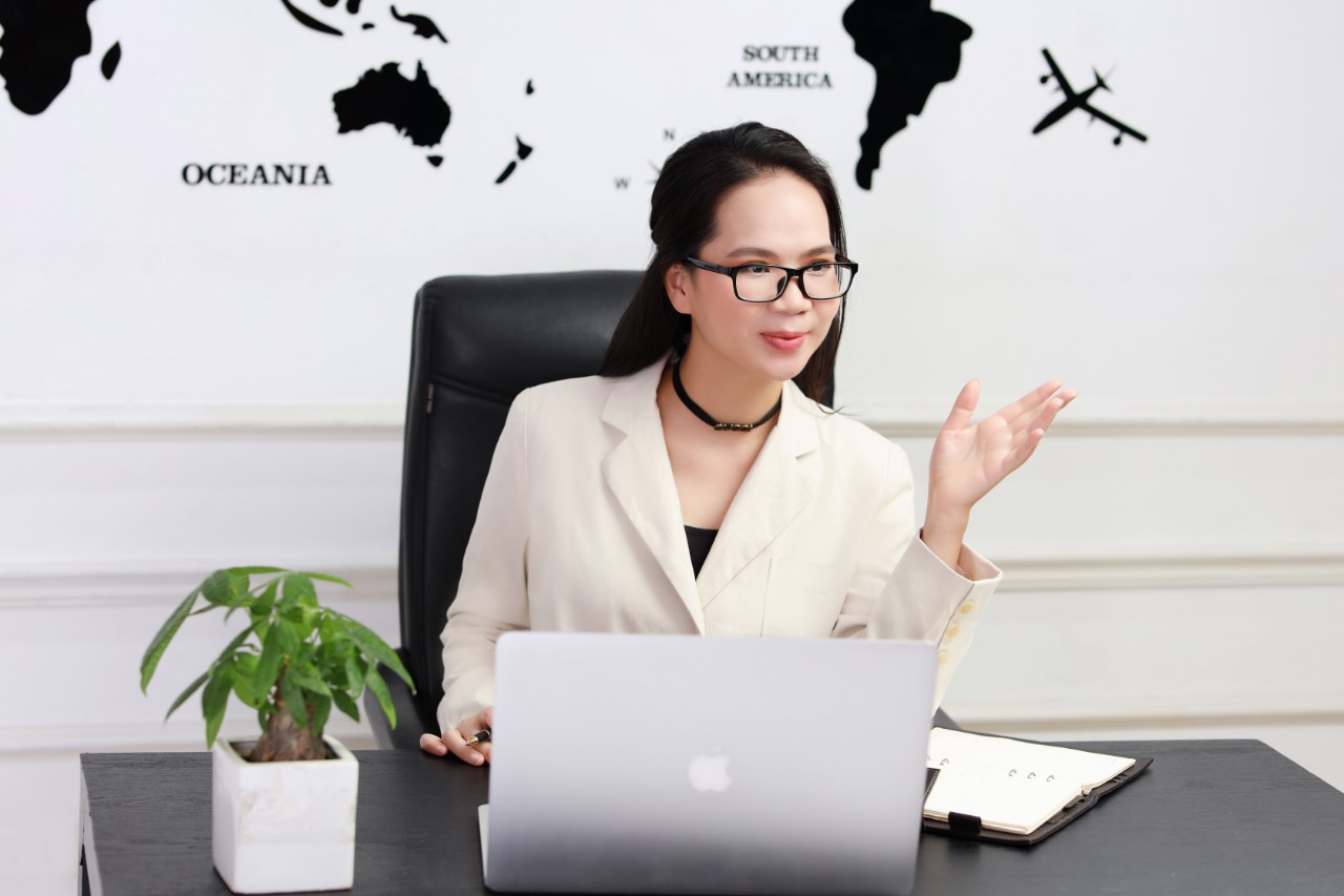 CEO Skype English: 'Không cần con xuất chúng, chỉ cần con hạnh phúc'