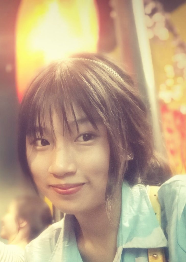 CẨM SƯƠNG CẨM SƯƠNG